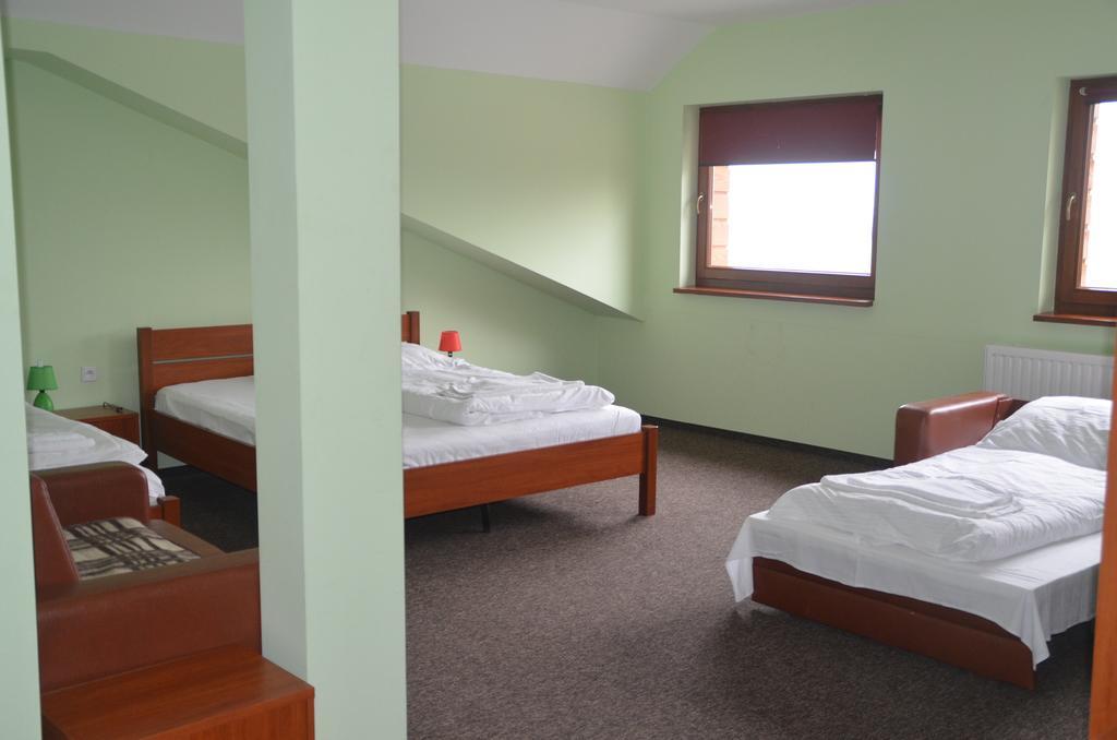 Hotel Tenis Chrzastowice Room photo